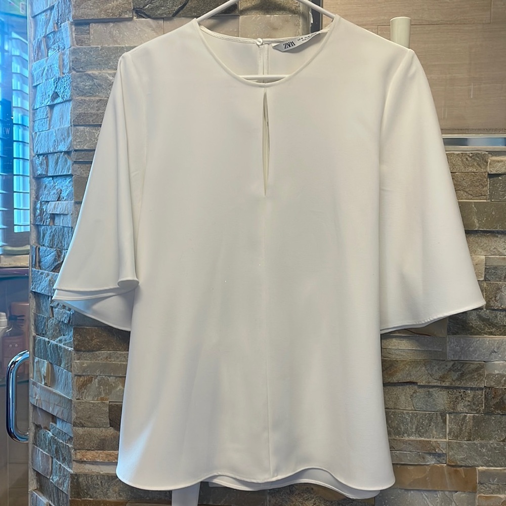 Zara blouse size medium excellent condition